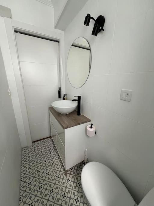 Piso Acogedor Cerca Del Centro. Apartment บูร์โกส ภายนอก รูปภาพ