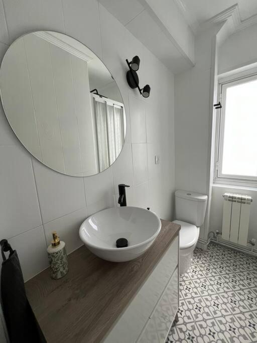 Piso Acogedor Cerca Del Centro. Apartment บูร์โกส ภายนอก รูปภาพ