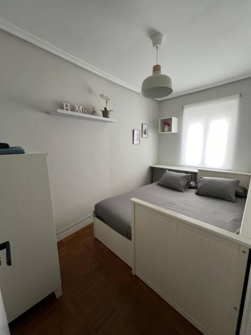 Piso Acogedor Cerca Del Centro. Apartment บูร์โกส ภายนอก รูปภาพ